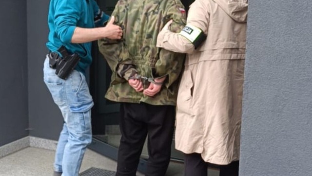 63-letni mieszkaniec powiatu świdwińskiego zatrzymany przez policjantów za posiadanie prawie czterech kilogramów amfetaminy.