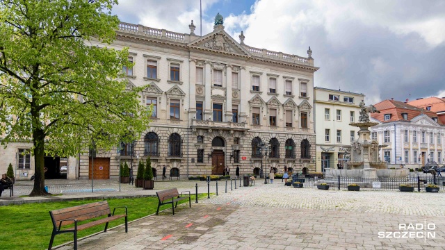 Wiele krytycznych słów w kierunku Akademii Sztuki wypowiedział Krzysztof Meisinger w Rozmowie pod krawatem. Chodzi zarówno o system, jak i zarządzanie szczecińską uczelnią.
