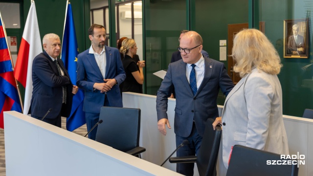 Wręczenie Zbigniewowi Antoniemu Kruszewskiemu tytułu Honorowego Obywatela Szczecina będzie jednym z punktów piątkowej, uroczystej sesji Rady Miasta.