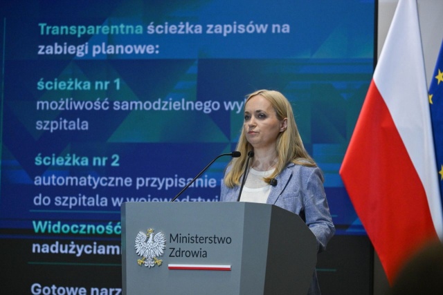 Koniec z salonikami VIP, ogromnymi wypłatami dla lekarzy i ich pracą na kilku etatach. Ministra zdrowia Jolanta Sobierańska-Grenda przedstawiła swoje propozycje w odpowiedzi na kryzys w systemie ochrony zdrowia.
