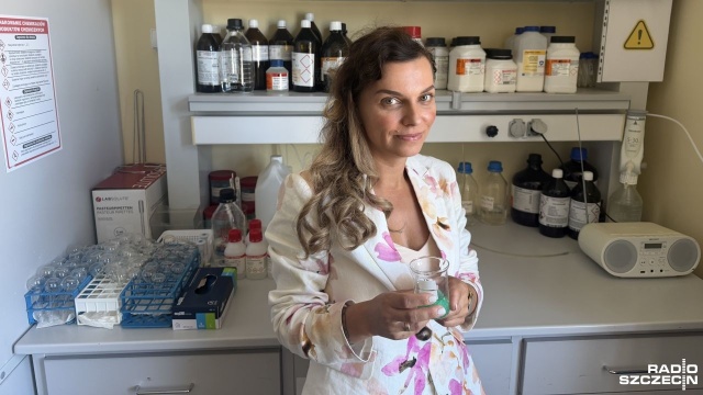 Substancje naturalne zamiast antybiotyków - takie pomysł na zapobieganie infekcjom bakteryjnym u drobiu mają szczecińscy naukowcy z ZUT.