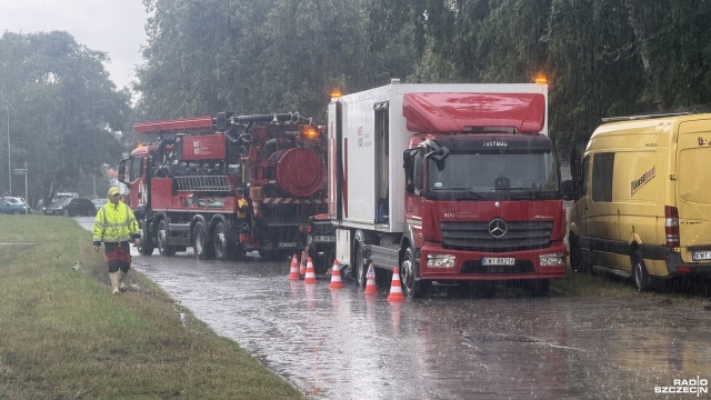 Kolejna ulewa, a więc i paraliż w Szczecinie [ZDJĘCIA]