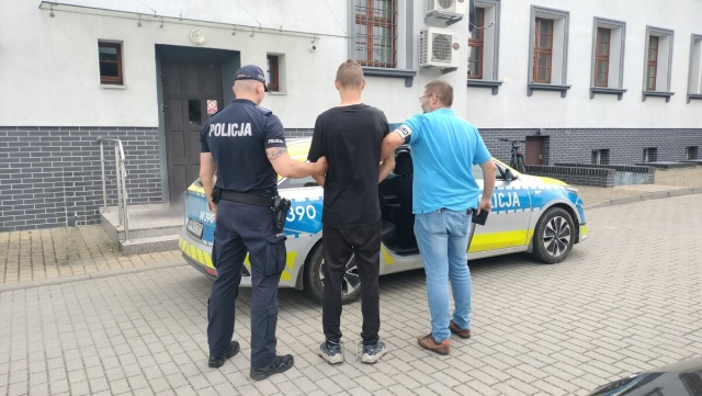 Pięć miesięcy więzienia za znieważenie policjantów. Taki wyrok, w trybie przyspieszonym, usłyszał 29-latek z Drawska Pomorskiego.