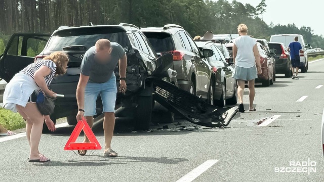 Kolizja na drodze szybkiego ruchu S3. Chodzi o odcinek między obwodnicą Goleniowa, a węzłem Kliniska.
