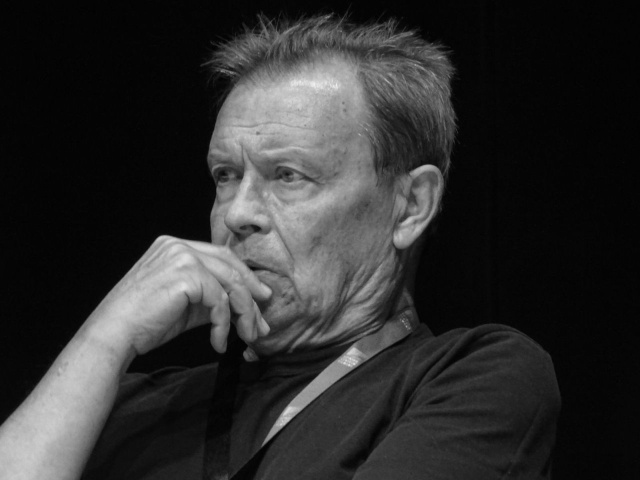 Jan Frycz był wielkim aktorem, potrafił zahipnotyzować widza - tak zmarłego aktora wspomina krytyk filmowy Dawid Muszyński. Artysta odszedł 15 sierpnia, w wieku 72 lat.