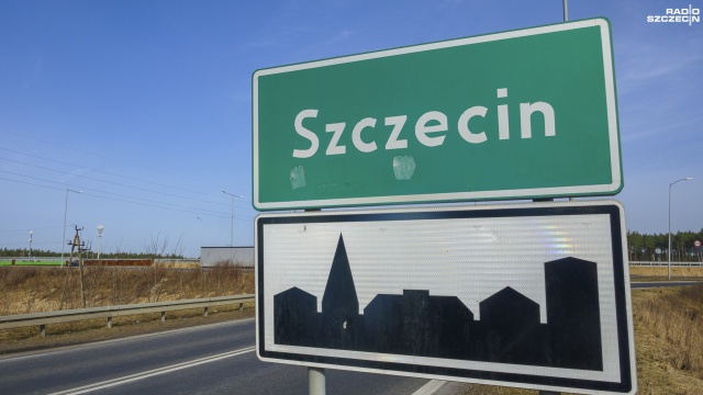 Odłączenie osiedla Wielgowo-Sławociesze-Zdunowo od Szczecina i utworzenie własnej gminy - to pomysł części mieszkańców tego rejonu. Podkreślają, że są ignorowani przez władze miasta.
