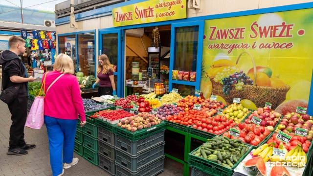 Lato zamknięte w słoiku. Po sezonie na truskawki i maliny przyszła pora na weki.
