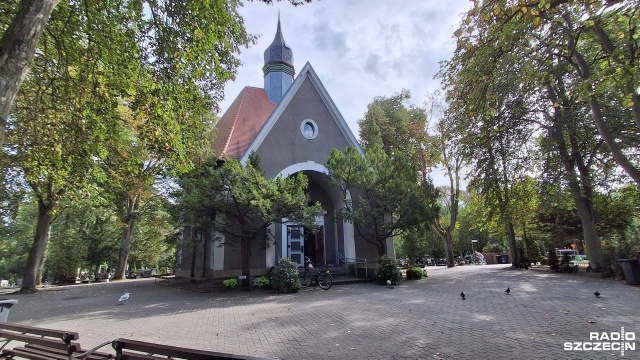 Kaplica na Cmentarzu Komunalnym przy Karsiborskiej zyska nowy wygląd. Świnoujski magistrat rusza z kolejnym etapem modernizacji tego miejsca.