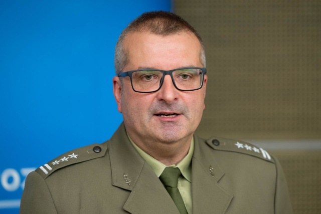 Dron uzbrojony w głowicę bojową znaleziony na brzegu morza w Rusinowie będzie szczegółowo badany przez wojskowych specjalistów - informuje Prokuratura Okręgowa w Poznaniu.