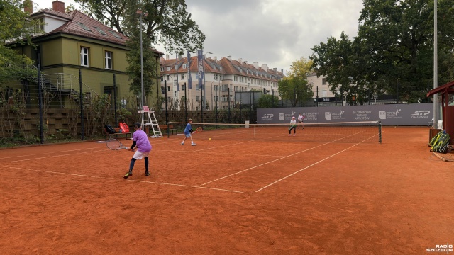 Strefa zabaw, animacje, mini turnieje, talentiady i spotkania z zawodowymi tenisistami. Tak wygląda Kids Day, czyli tenisowe święto dla najmłodszych zorganizowane w trakcie trwającego Invest in Szczecin Open.