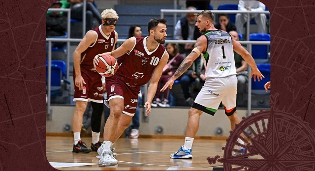 Koszykarze PGE Spójni od zwycięstwa rozpoczęli zmagania w 1 lidze. Stargardzianie w premierowym meczu nowego sezonu pokonali na Górnym Śląsku GKS Tychy 83:81.