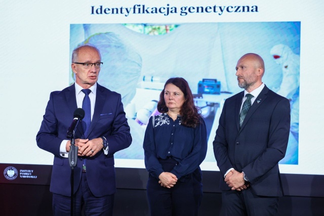 Szczątki ponad 200 osób odnaleźli i ekshumowali eksperci IPN podczas tegorocznych prac na terenie Ukrainy. Obecnie trwają prace zmierzające do ustalenia tożsamości odnalezionych.