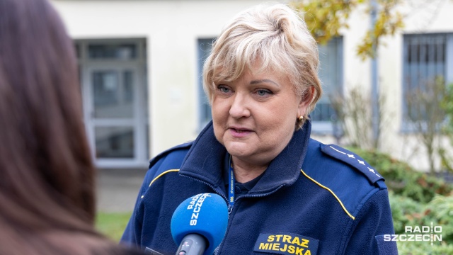 Kontrolowanie ruchu drogowego, ruchu pieszych czy też handlu w pobliżu szczecińskich nekropolii - tak wyglądać będą najbliższe dni pracy miejskich strażników.