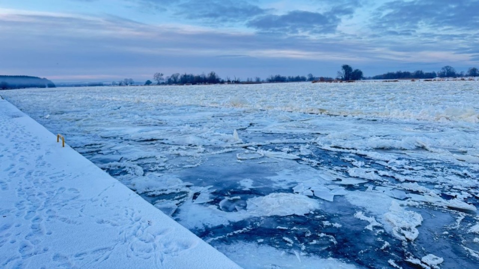 Przyrost pokrywy lodowej na Odrze