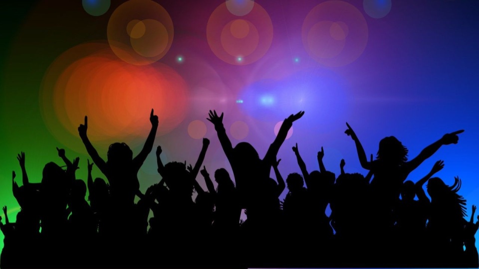 W LO I w szczecinie przyszedł czas na wielki bal