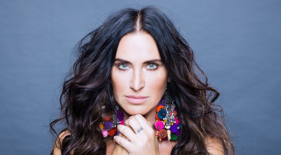 Miłośniczka pączków, jazzu, zimy, morza i Szczecina - Kayah w Radiu Szczecin [WYWIAD]