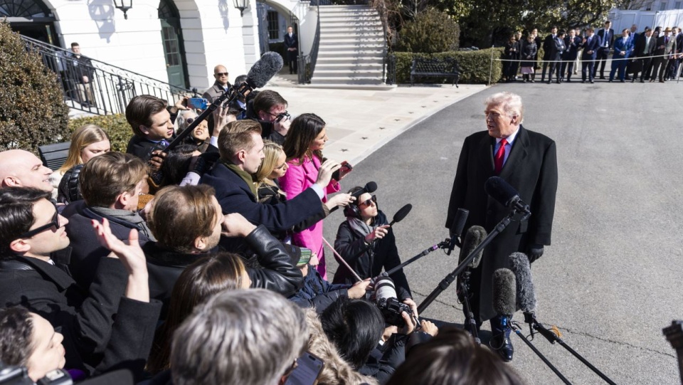 fot. PAP/EPA/JIM LO SCALZO