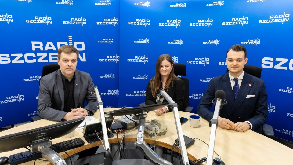 Co z 300 mln zł dla szpitala? Szczecińscy radni podzieleni [ZDJĘCIA]