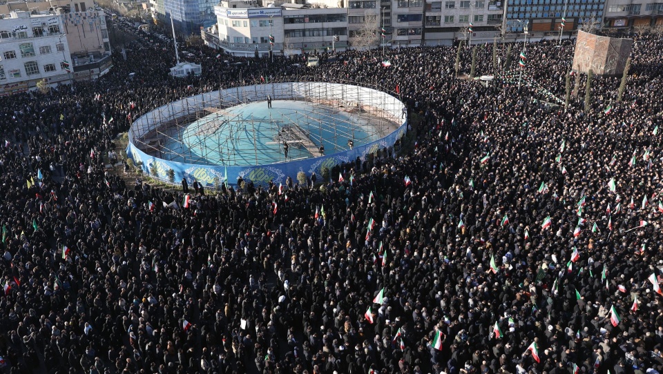 Iran zapewnia: państwo działa normalnie