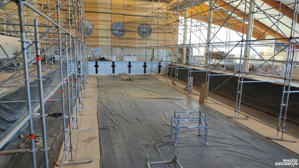 "Dzięki" opóźnieniu termomodernizacji, basen w Kołobrzegu przejdzie remont [ZDJĘCIA]