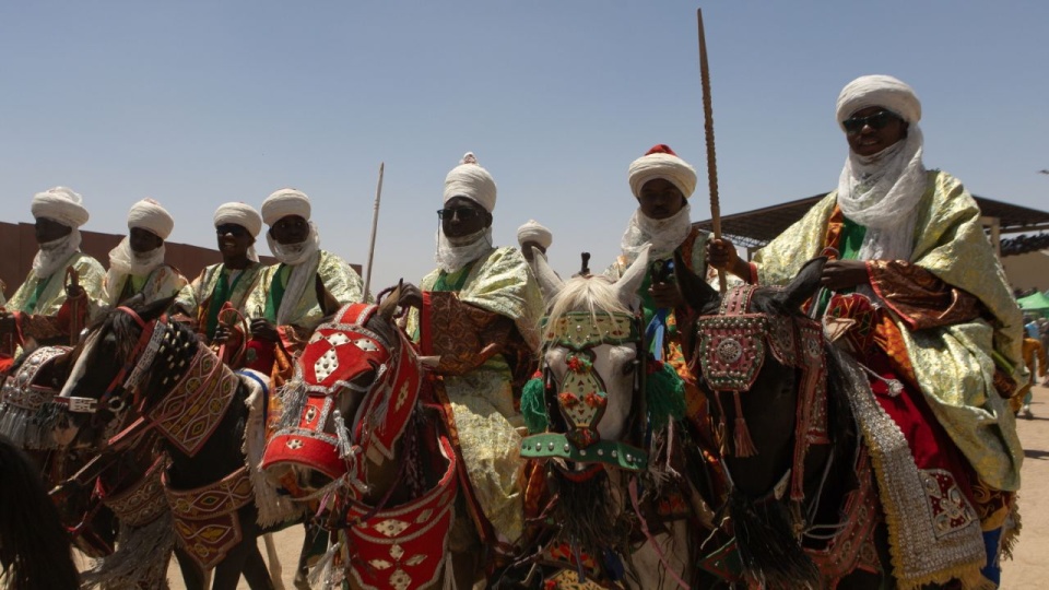 Nigeria, choć jest największym producentem gazu w Afryce, ma olbrzymi problem z jego nadmiarem. PAP/EPA/EMMANUEL ADEGBOYE