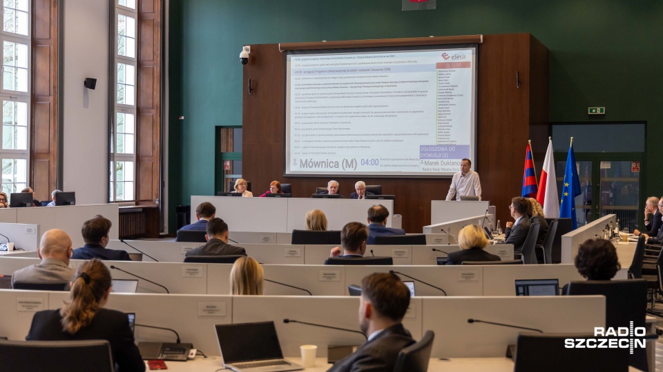 Zmiany przestrzenne w rejonie Placu Zawiszy. "Będziemy budować na 60 metrów w górę"