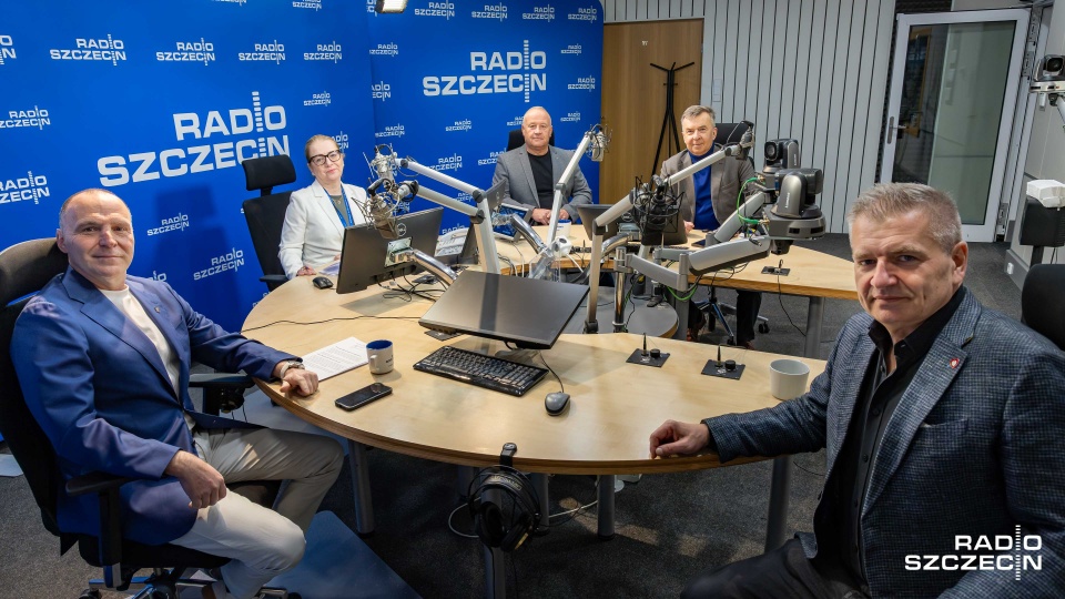 Zarzuty dla byłego szefa PŻM-u i byłego prezesa Zarządu Portów Szczecin - Świnoujście. Dyskusja w Kawiarence