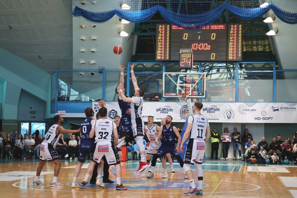 Koniec sezonu dla koszykarzy Kotwicy Kołobrzeg [ZDJĘCIA]