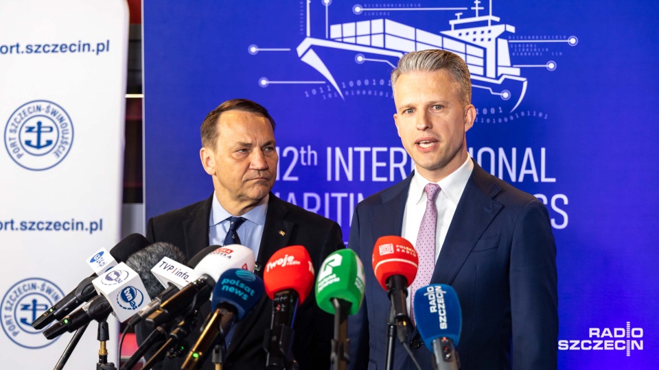 Radosław Sikorski, Arkadiusz Marchewka. Fot. Robert Stachnik [Radio Szczecin]