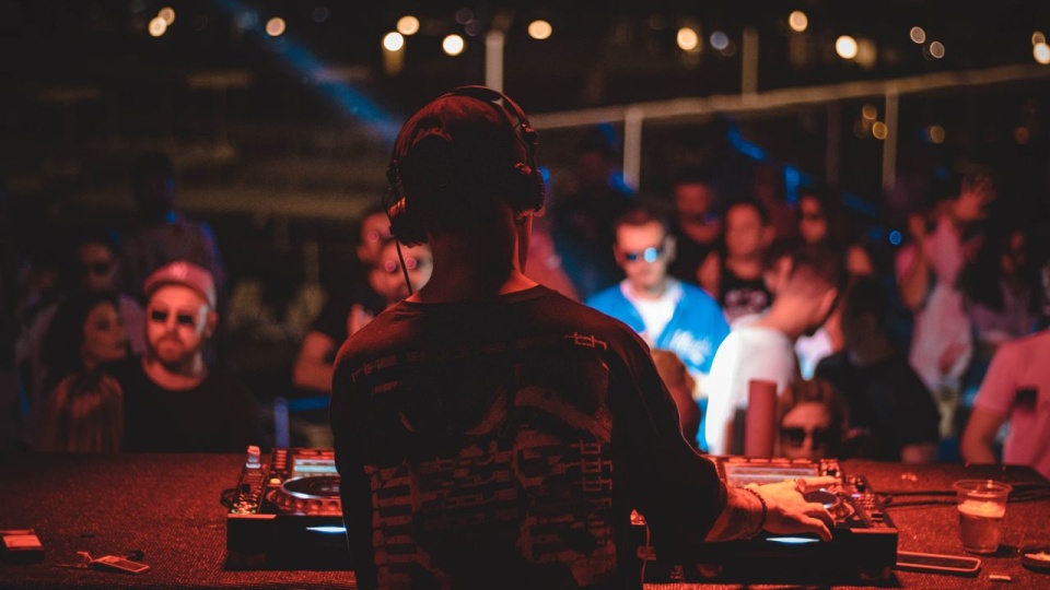 Dyrektor Muzeum w Wilanowie stracił stanowisko po nocnej imprezie techno