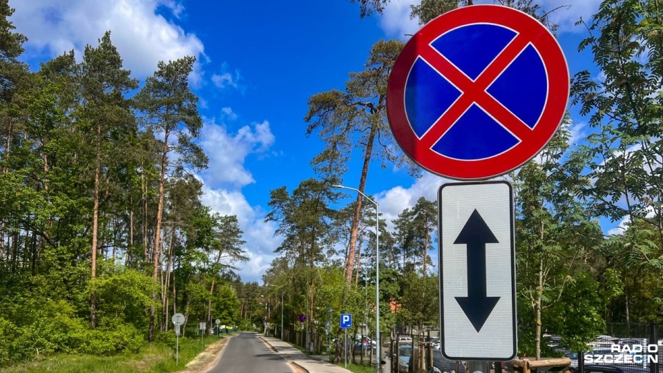 Parkowanie przy szpitalu w Zdunowie. Widmo mandatów