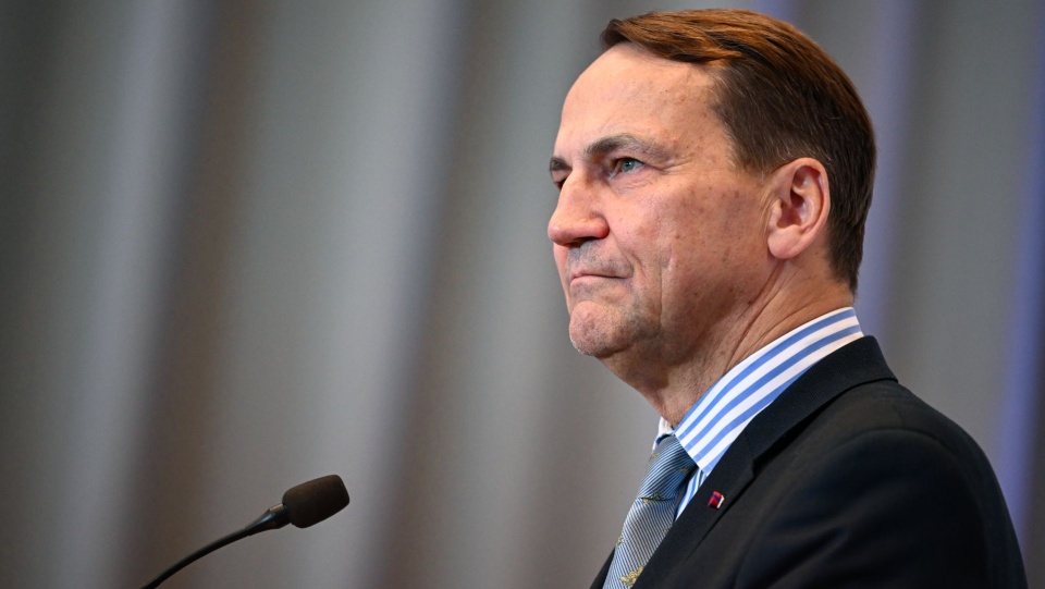 Sikorski: "Polska musi budować zdolności antydronowe"