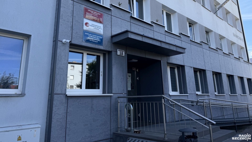 Złożył rezygnację rok temu, ale diety z odsetkami oddał dopiero teraz