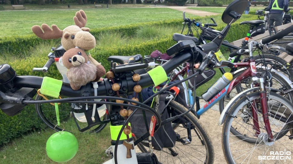 Ok. 200 osób wyjechało w Szczecińskiej Rowerowej Pielgrzymce na Jasną Górę [ZDJĘCIA]