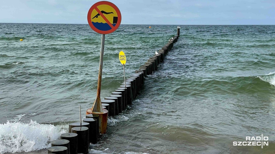 Ratownicy przestrzegają przed ostrogami brzegowymi