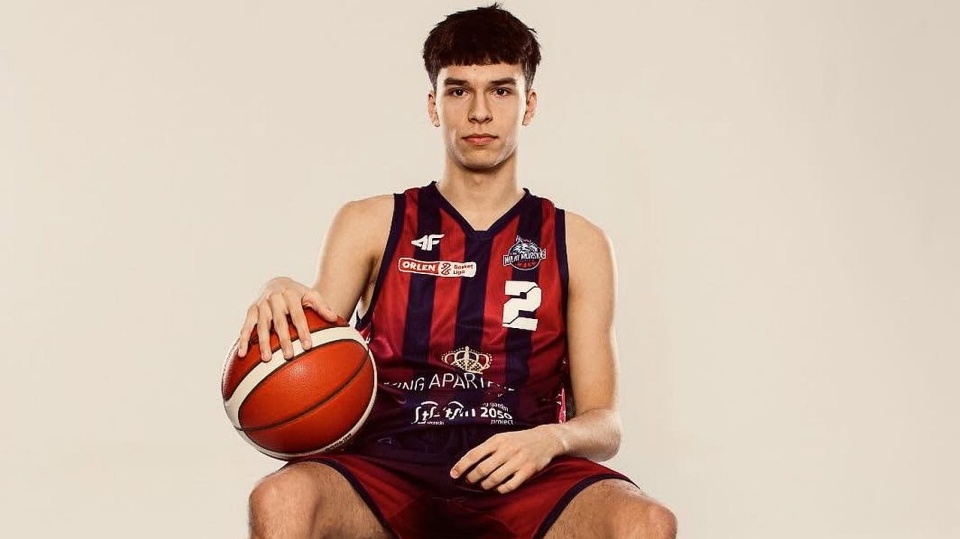 Koszykarz Kinga w składzie reprezentacji Polski na Eurobasket juniorów