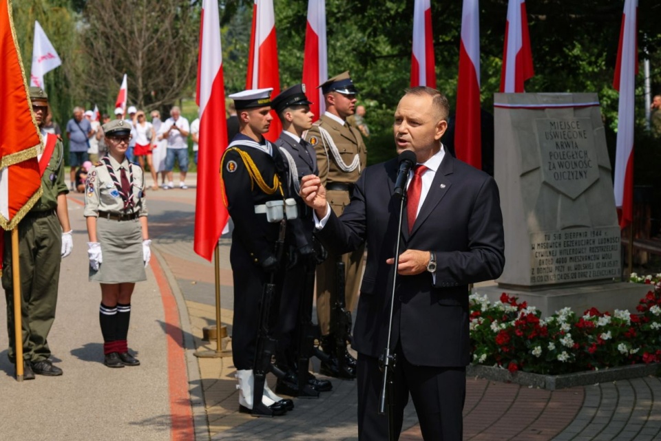 "Chciałbym, abyśmy za tymi liczbami widzieli twarz konkretnych ludzi, którzy oddali swoje życie"