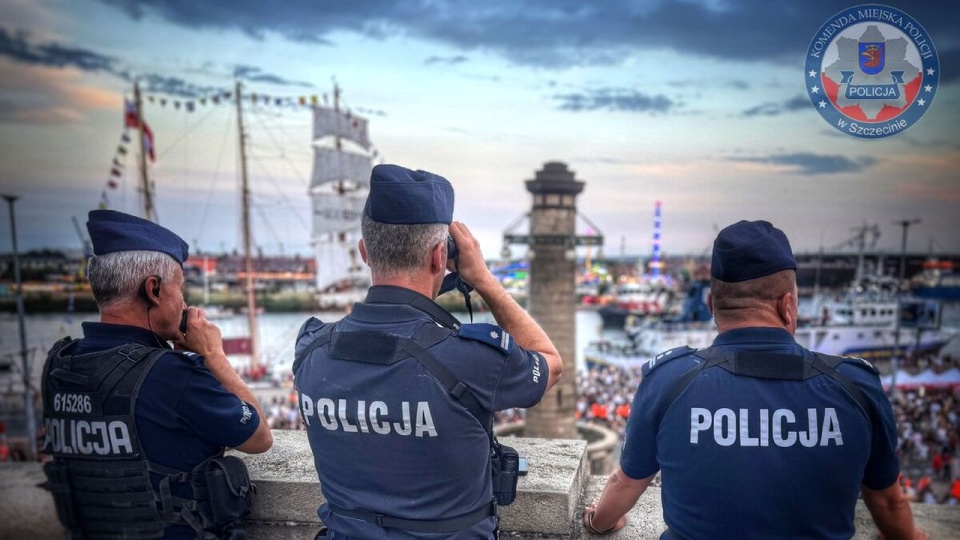 To były bezpieczne Żagle. Policjanci czuwali z lądu, wody i powietrza [ZDJĘCIA]