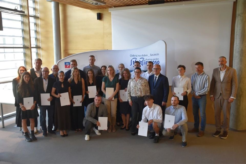Prezydent Szczecina nagradza sportowców i trenerów