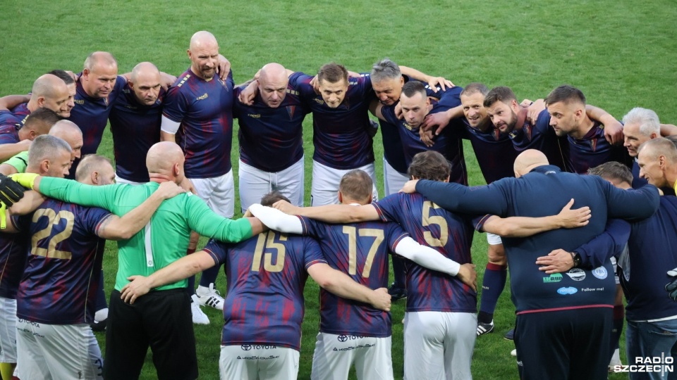 Na kołobrzeskim stadionie trwa Memoriał Zbigniewa Sylwesiuka [ZDJĘCIA]