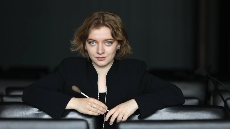 Zjawiskowa Aleksandra Melaniuk zadyryguje szczecińskimi symfonikami