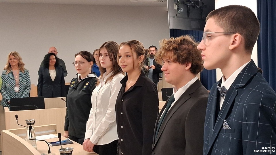 Młodzi radni ze Świnoujścia rozpoczęli dwuletnią kadencję